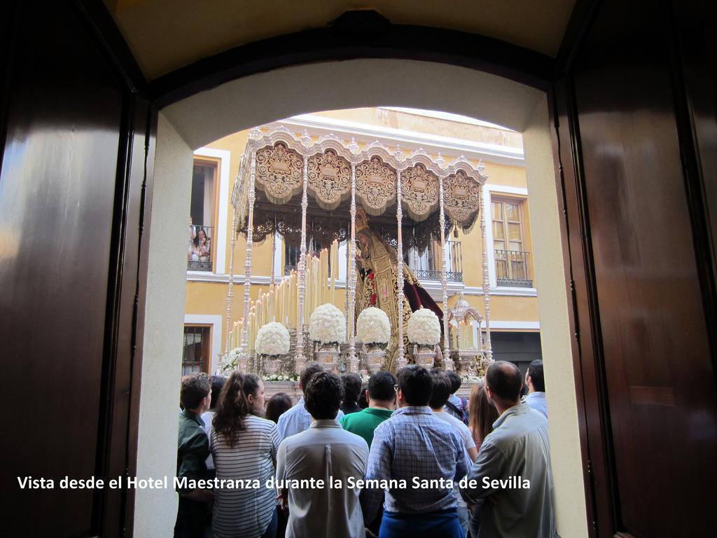 Hotel Maestranza Siviglia Esterno foto