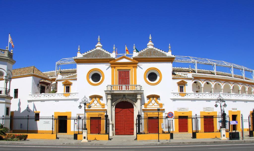 Hotel Maestranza Siviglia Esterno foto